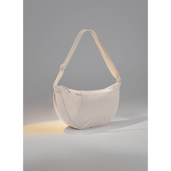 Saszetka zapinana w pasie Crescent XL Aware™ RPET