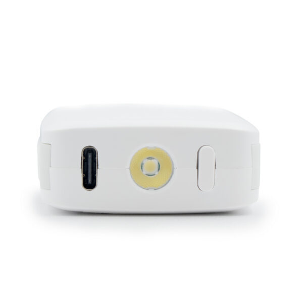 Power bank 4000 mAh, karabińczyk i lampka 1W | Dimetrice Power bank 4000 mAh, karabińczyk i lampka 1W | Dimetrice